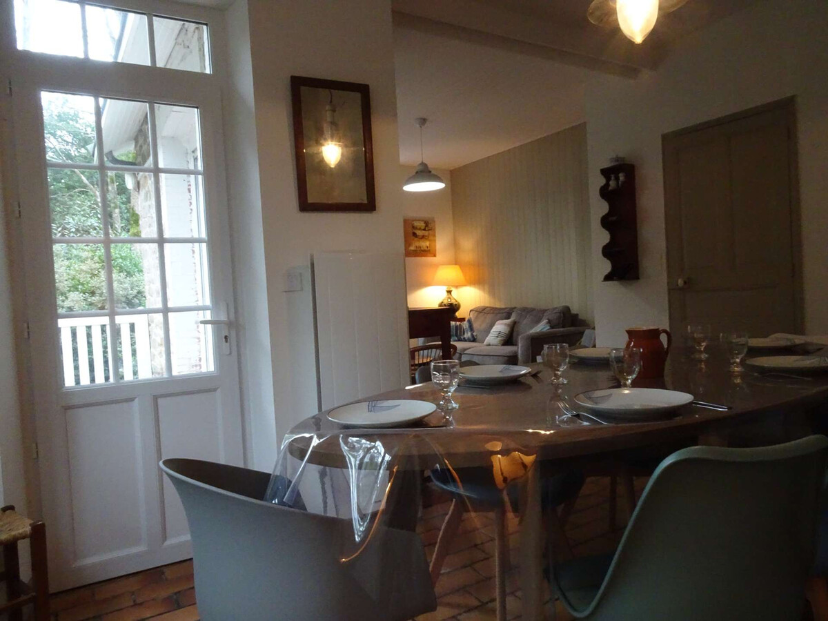 Maison en pierre rénovée, 8 couchages, terrasse bois - Photo 9