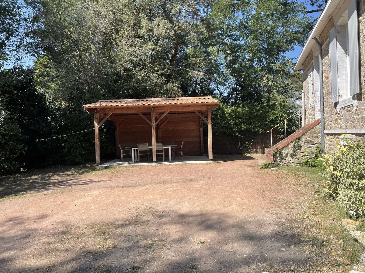 Maison en pierre rénovée, 8 couchages, terrasse bois - Photo 19