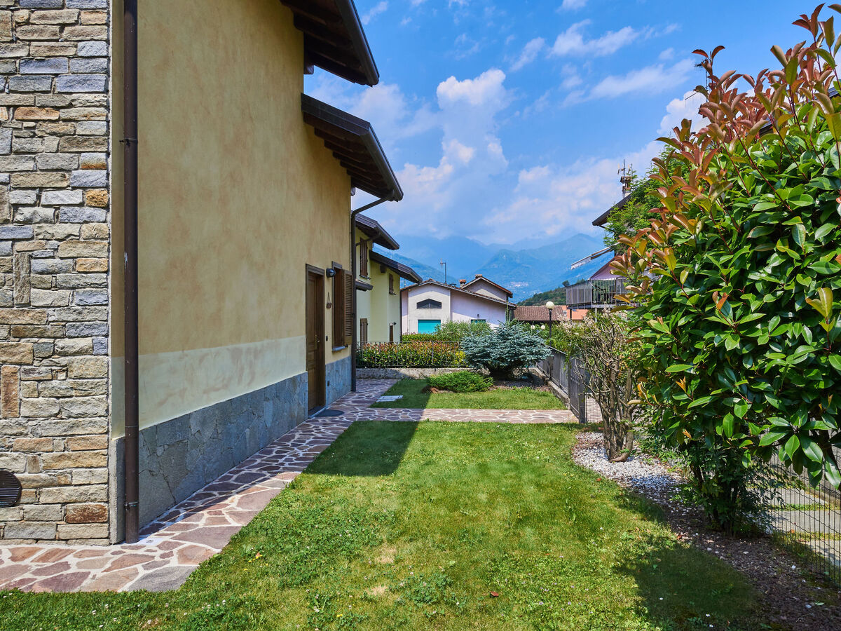 Maison Mina à Colico, 500 m du lac, piscine - Photo 28