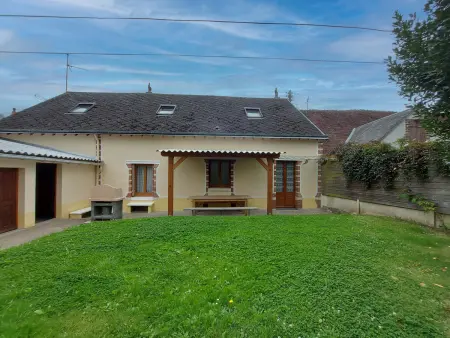 Gîte 9 pers. La Bazoche-Gouet, jardin clos & ping-pong : photo 4