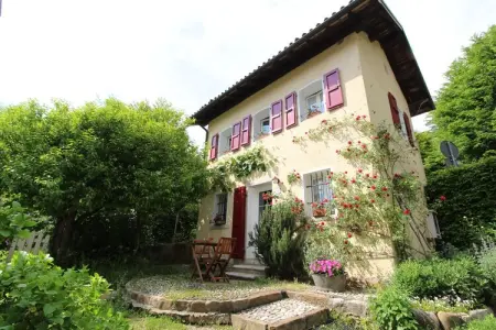 Location maison à Belluno, Maison de vacances pittoresque à Belluno avec jardin partagé