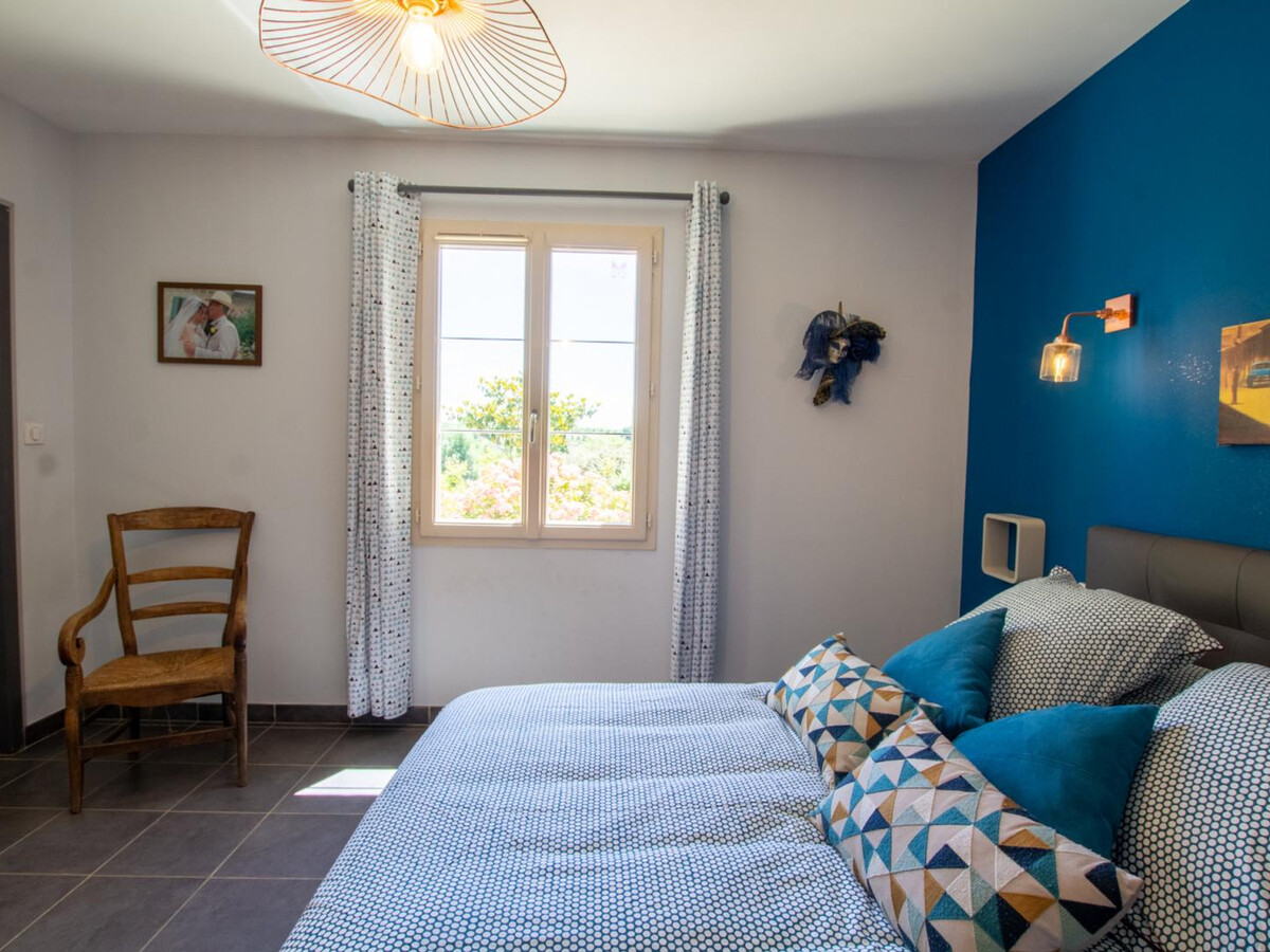 Gîte 8 personnes, piscine chauffée et trampoline à Rampieux - Photo 12