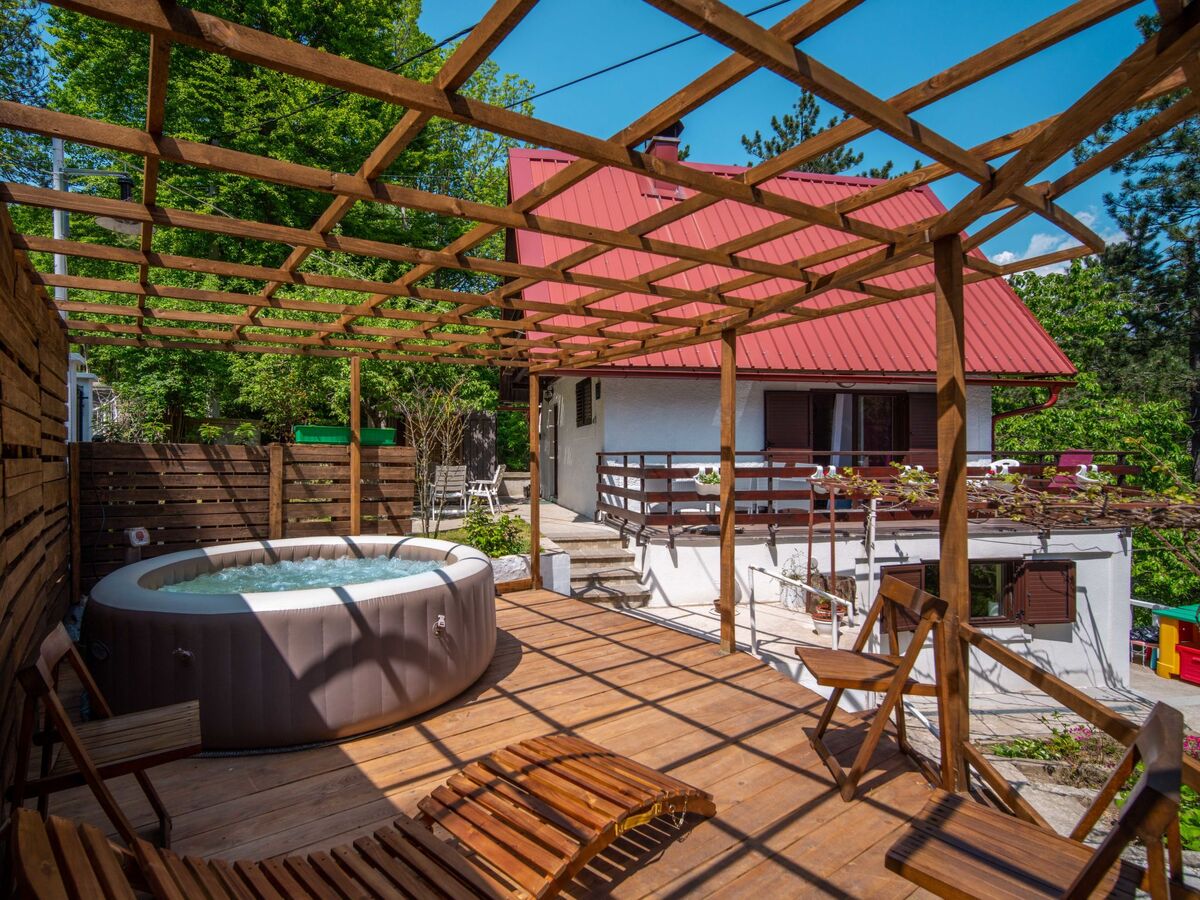 Chalet Nina à Fužine : 6 personnes, jacuzzi et sauna - Photo 14