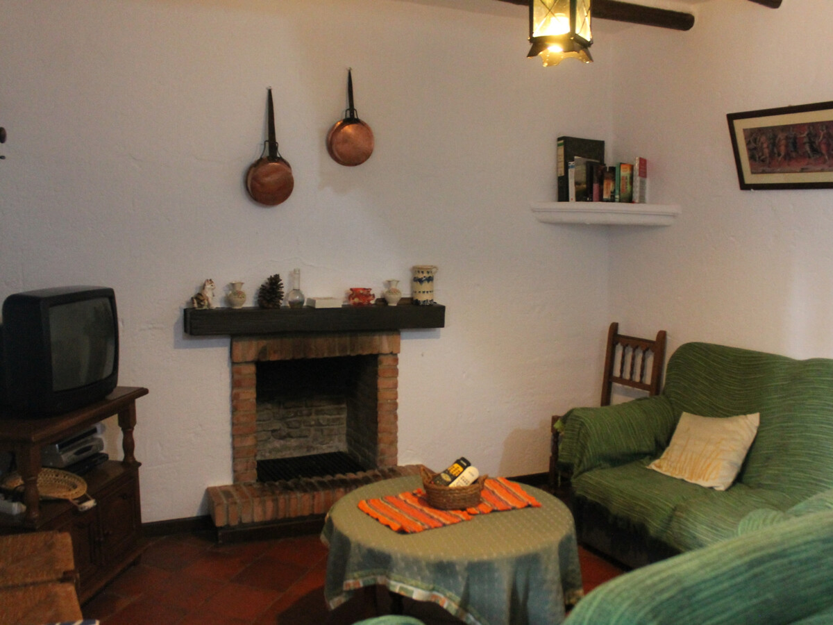 Gîte avec piscine d'eau salée et jardin à Zahara de la Sierra - Photo 3