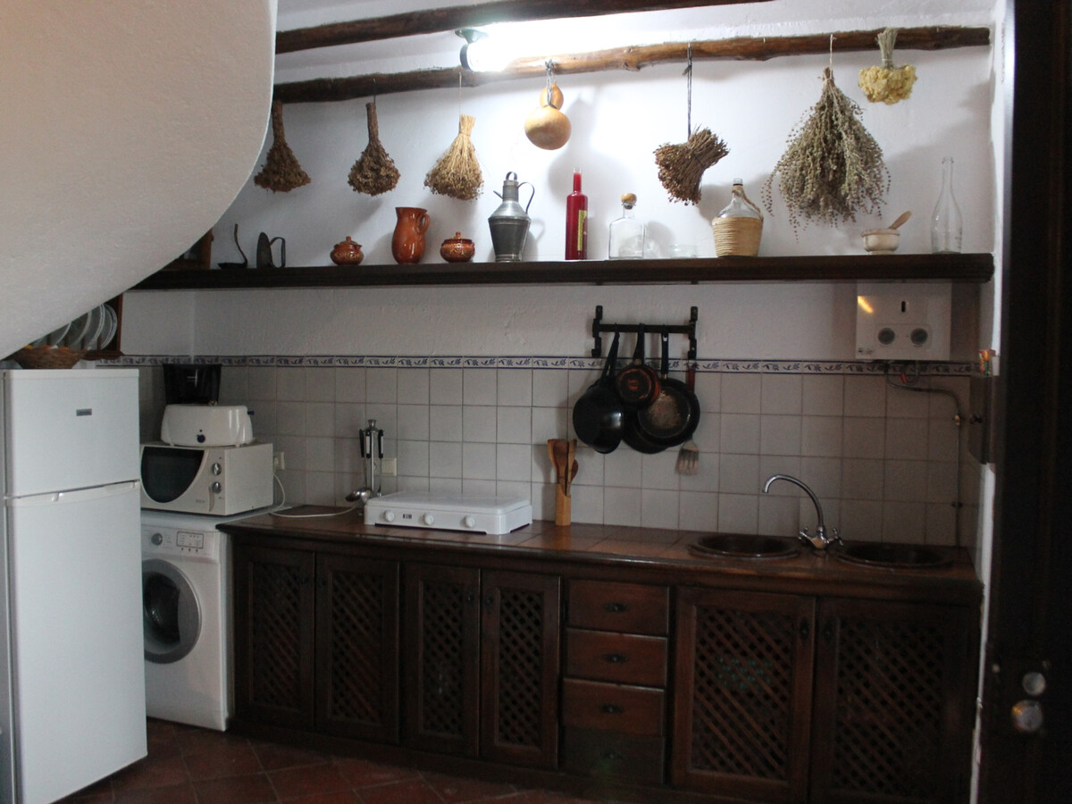 Gîte avec piscine d'eau salée et jardin à Zahara de la Sierra - Photo 8