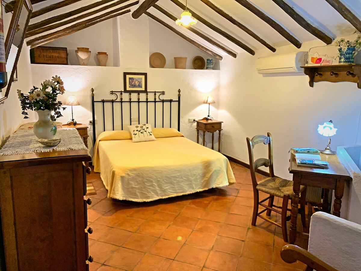 Gîte avec piscine d'eau salée et jardin à Zahara de la Sierra - Photo 15
