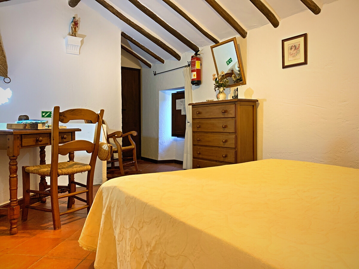 Gîte avec piscine d'eau salée et jardin à Zahara de la Sierra - Photo 17