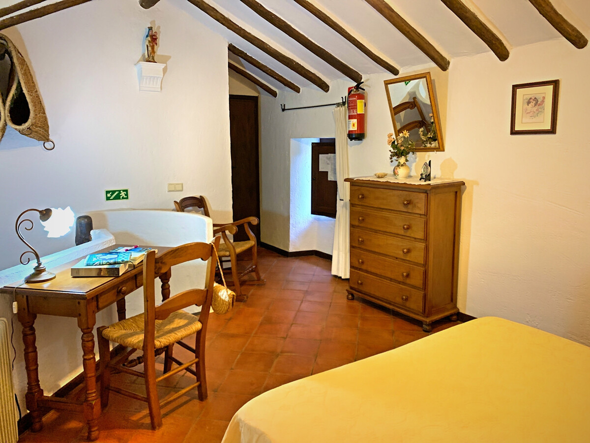Gîte avec piscine d'eau salée et jardin à Zahara de la Sierra - Photo 19