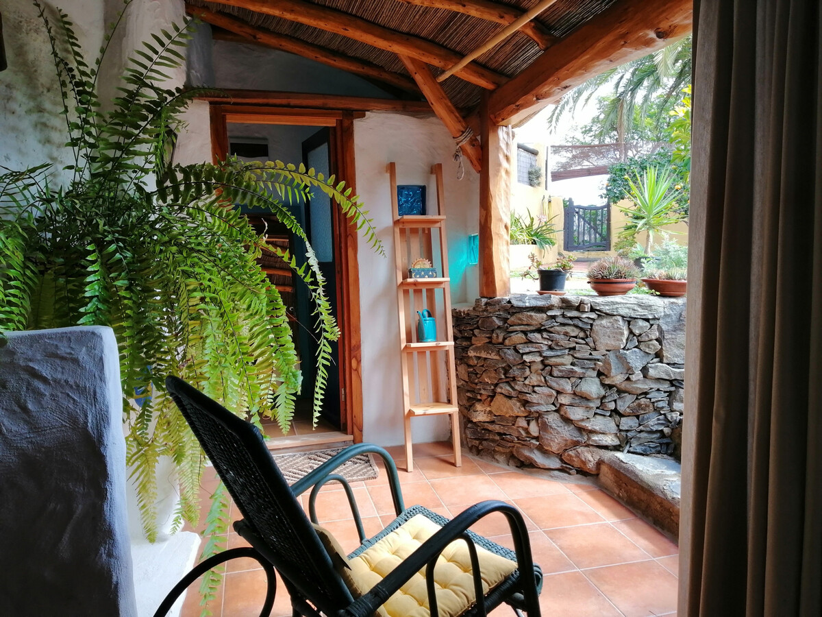 Maison troglodyte Santa Brígida : terrasse 20m² et jardin 450m² - Photo 5