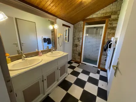 Gîte climatisé 15 hectares, domaine équestre à Bouin : photo 4