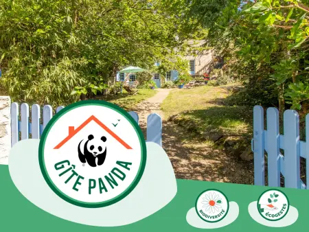 Gîte aux volets bleus avec jardin clos près de la Loire : photo 3