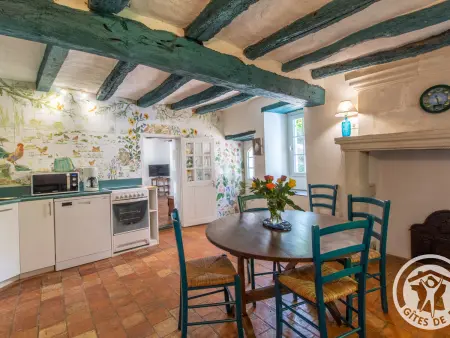 Gîte aux volets bleus avec jardin clos près de la Loire : photo 10
