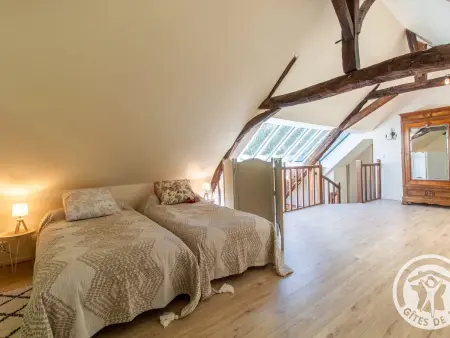 Gîte aux volets bleus avec jardin clos près de la Loire : photo 23