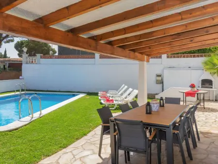 Villa Neus 8 pers. avec piscine à Lloret de Mar - Photo 1