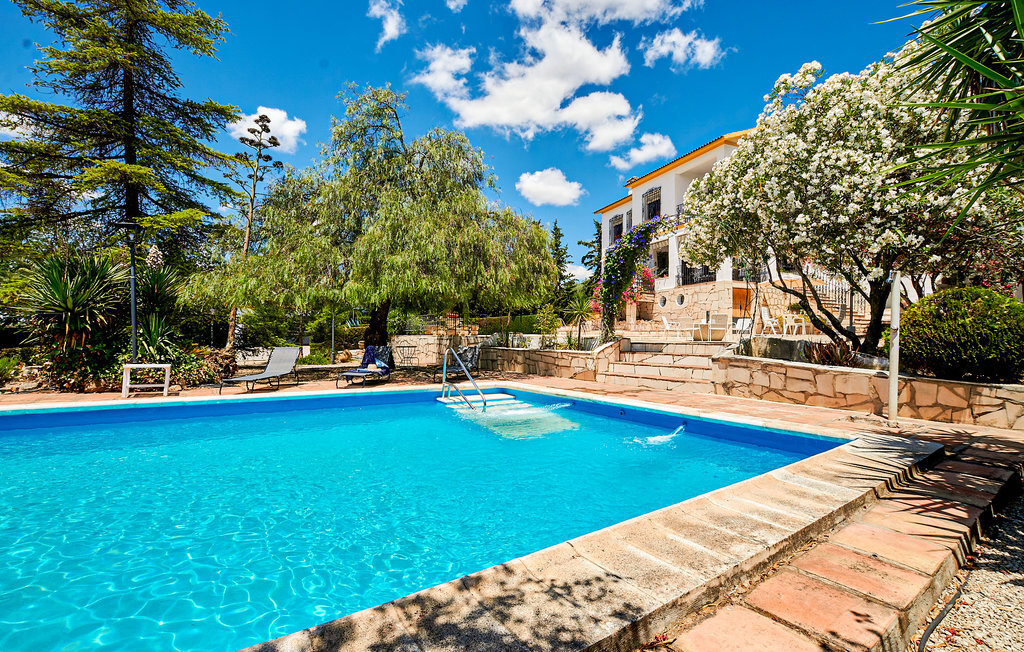 Maison 6 chambres avec piscine privée à Lucena - Photo 10