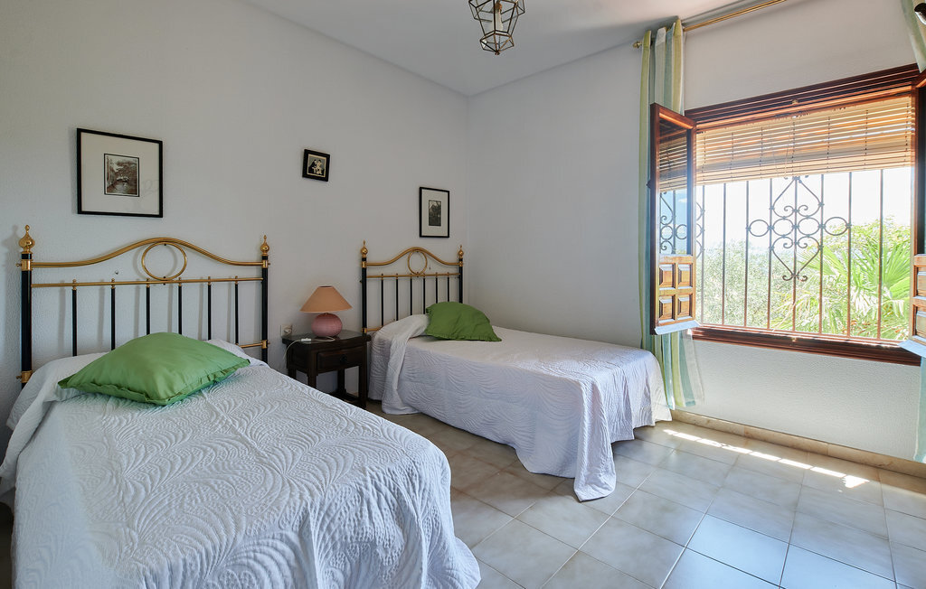 Maison 6 chambres avec piscine privée à Lucena - Photo 23