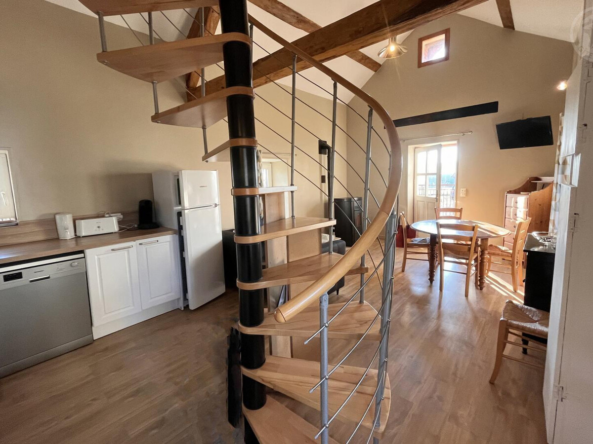 Gîte 5 pers. avec piscine commune à Saint-André-d'Apchon - Photo 7