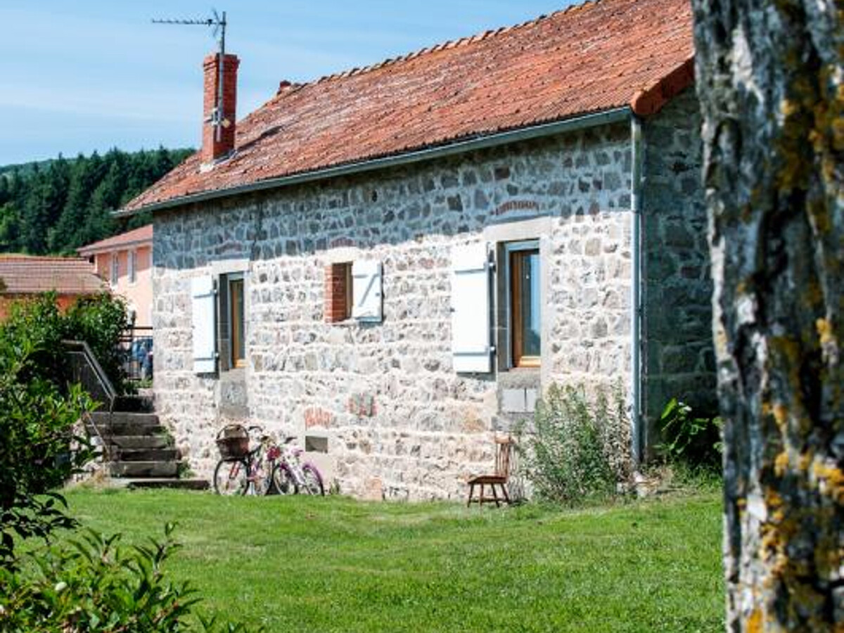 Gîte 5 pers. avec piscine commune à Saint-André-d'Apchon - Photo 16