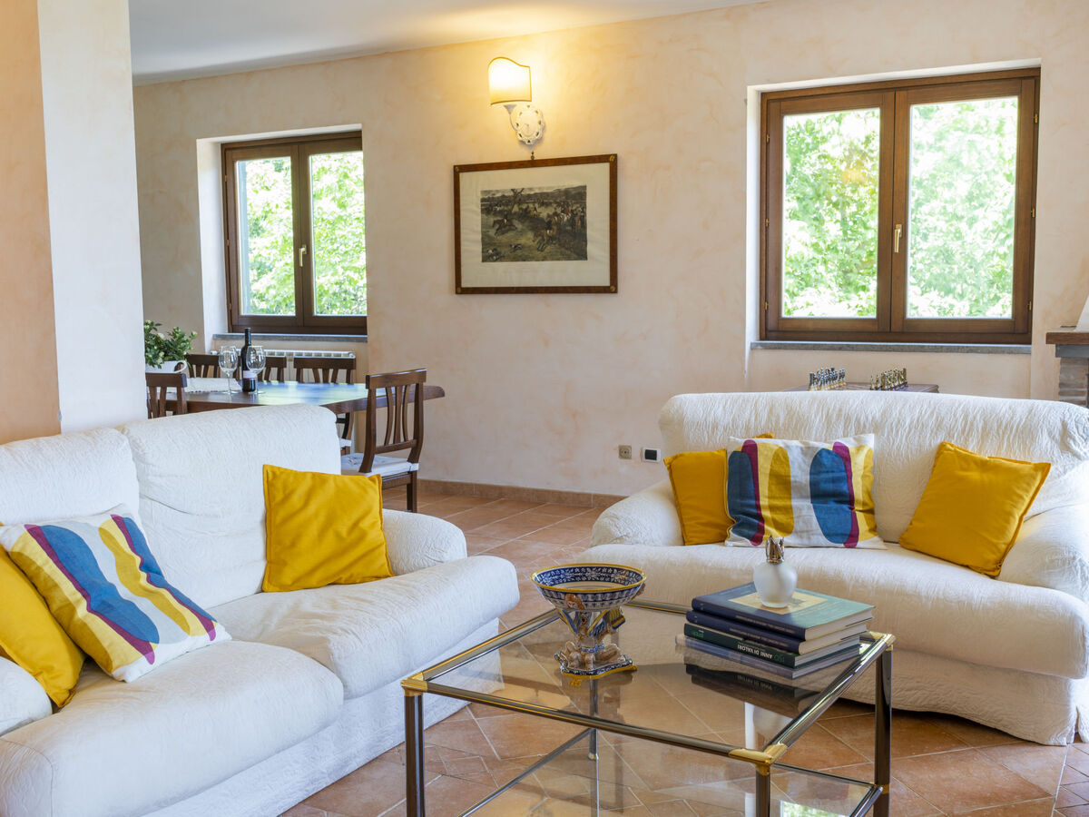 Villa Bougainvillea – 8 chambres, piscine et vue lac - Photo 11