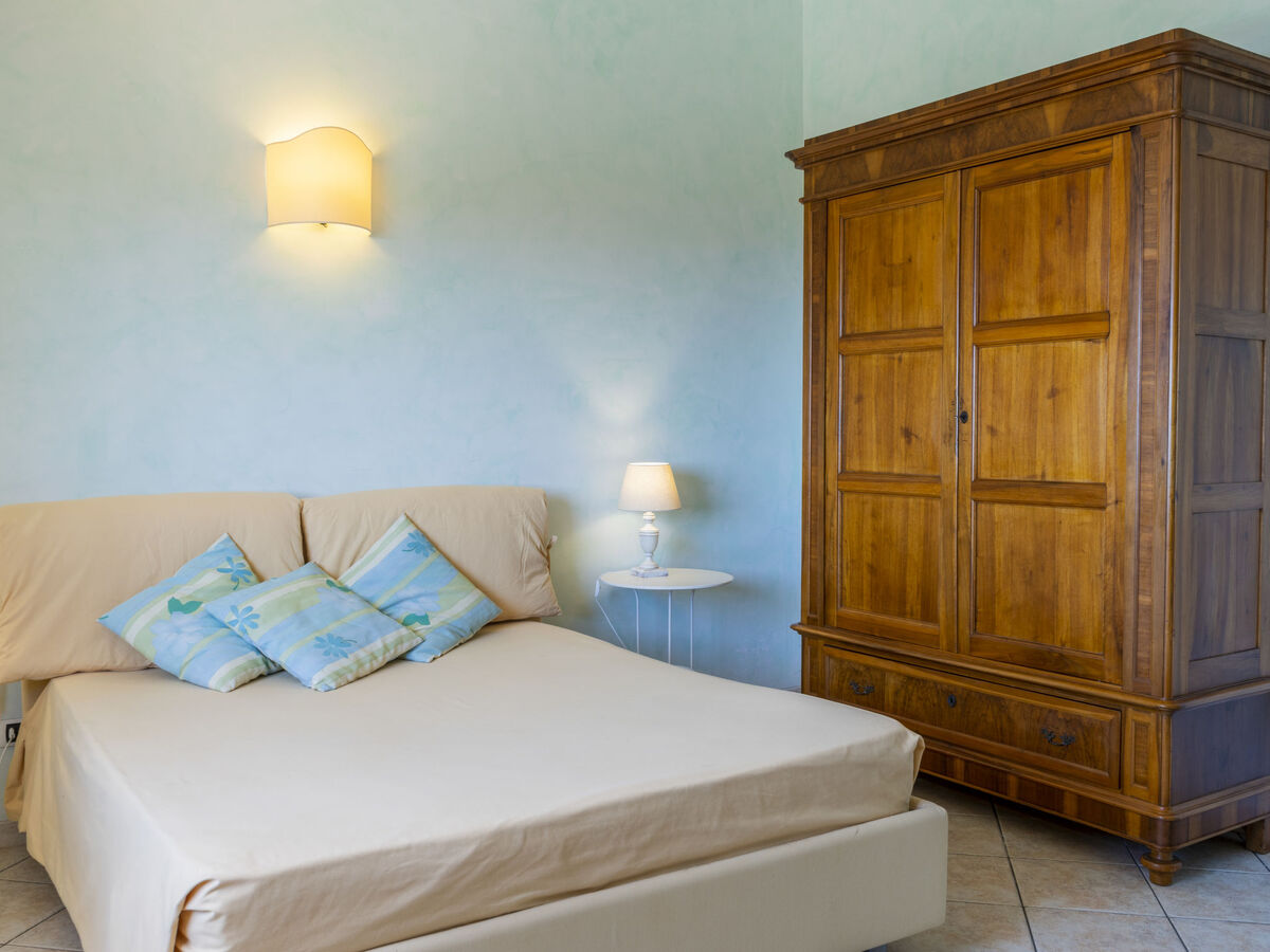 Villa Bougainvillea – 8 chambres, piscine et vue lac - Photo 21