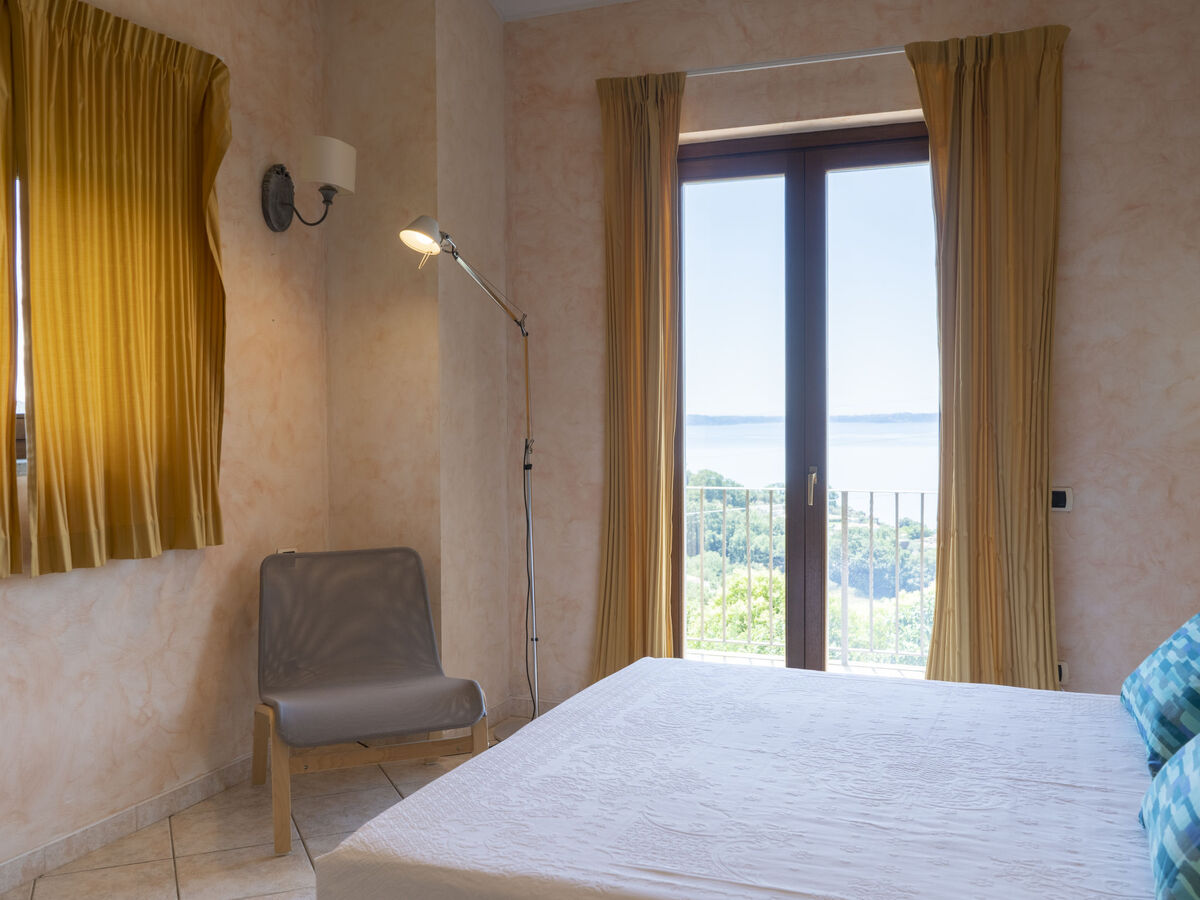 Villa Bougainvillea – 8 chambres, piscine et vue lac - Photo 26