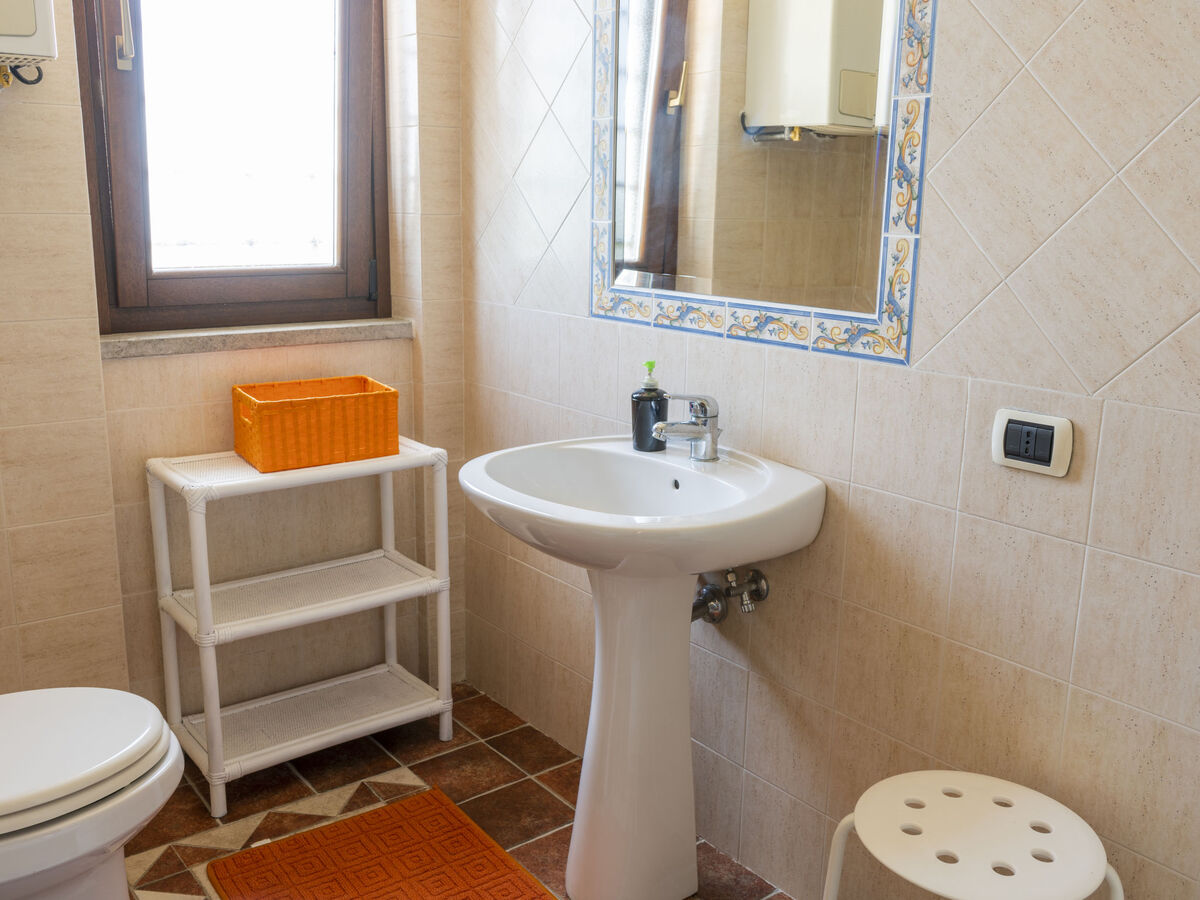 Villa Bougainvillea – 8 chambres, piscine et vue lac - Photo 32