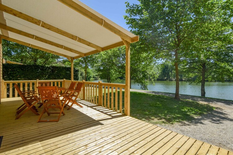 Chalet 6 p au bord du lac, Domaine d'Essendiéras - Photo 1