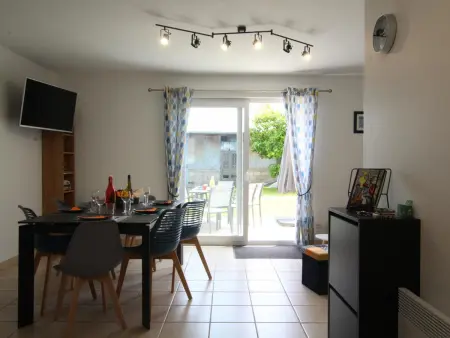 Maison familiale à Pirou avec jardin et barbecue - Photo 7