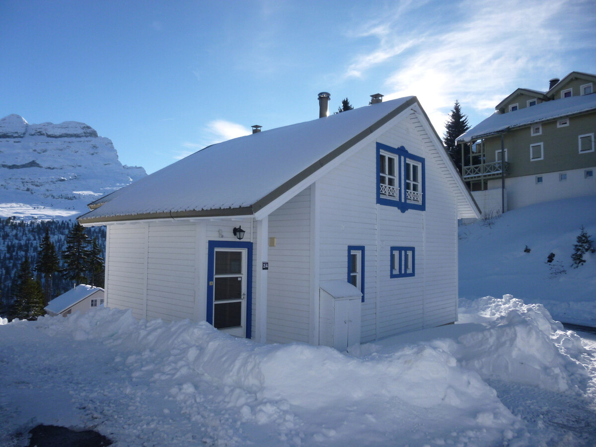 Chalet 80 m² à Flaine avec poêle scandinave et garage - Photo 14
