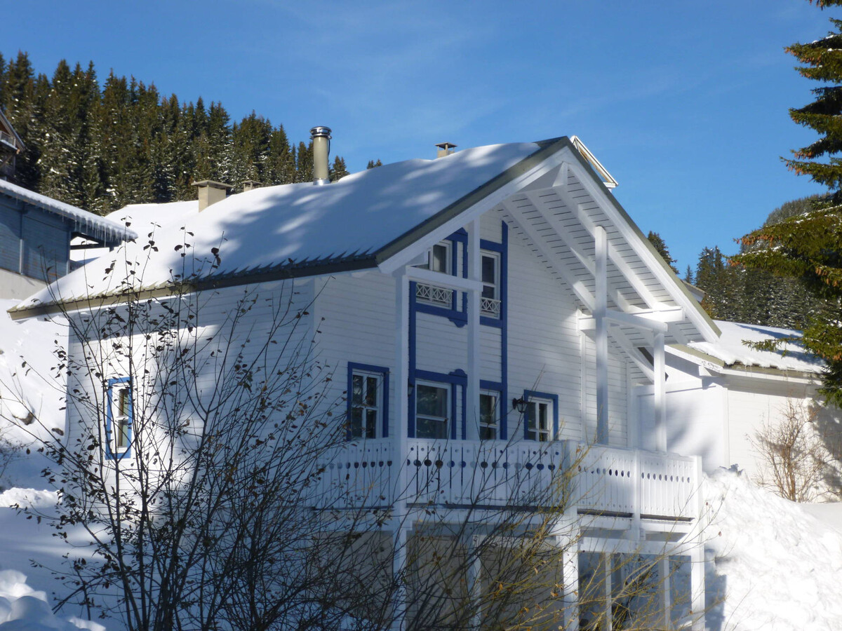 Chalet 80 m² à Flaine avec poêle scandinave et garage - Photo 15