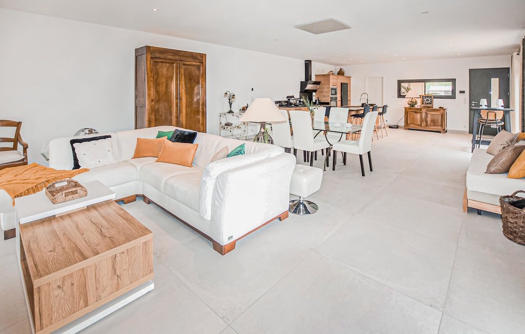 Maison avec piscine privée et terrasse à Robion - Photo 3