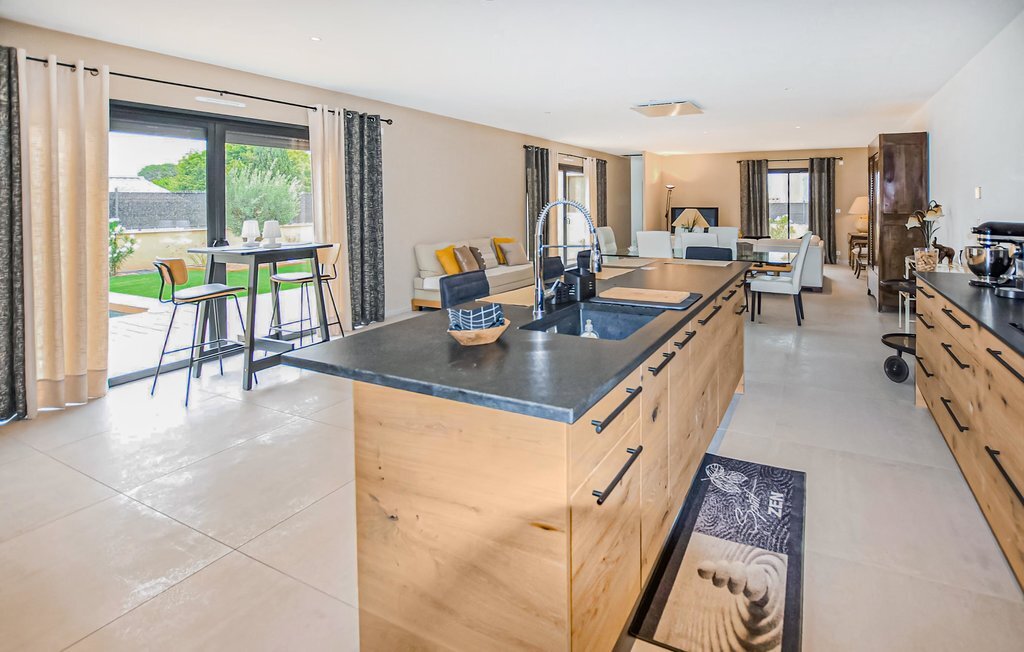 Maison avec piscine privée et terrasse à Robion - Photo 6