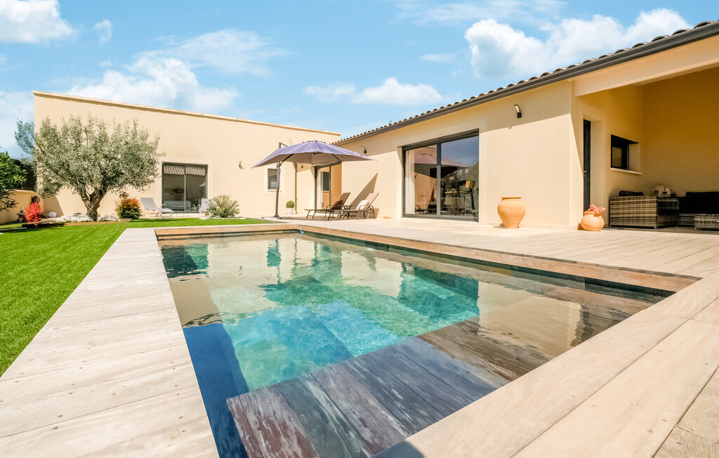 Maison avec piscine privée et terrasse à Robion - Photo 10