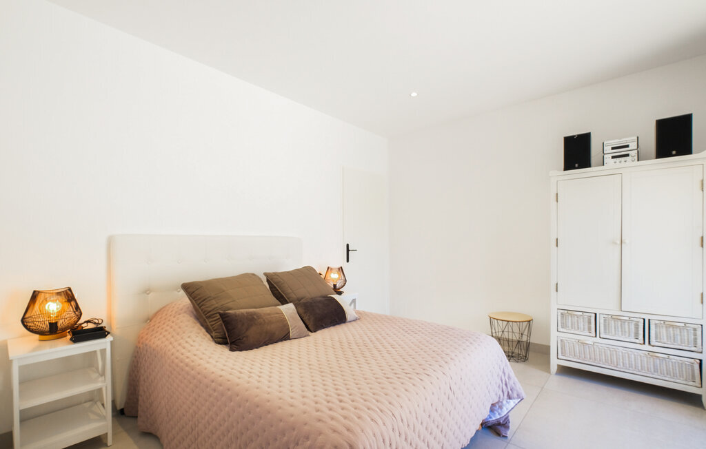 Maison avec piscine privée et terrasse à Robion - Photo 22