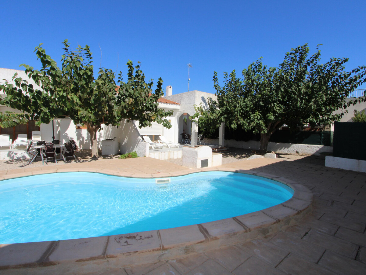 Maison 6 pers. avec piscine près de la mer à Deltebre - Photo 1