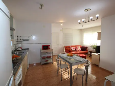 Maison avec Piscine Privée, Clim en Option, WiFi Gratuit, Animaux Bienvenus, Près de la Mer - Photo 17