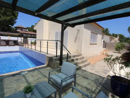 Location maison à L'Ametlla de Mar, Maison bord de mer avec piscine privée, clim en option, wifi gratuit, animaux bienvenus