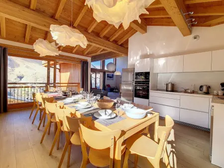 Chalet spacieux avec sauna, accès pistes, Wi-Fi et parking - Photo 2
