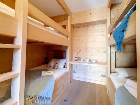 Chalet spacieux avec sauna, accès pistes, Wi-Fi et parking - Photo 10