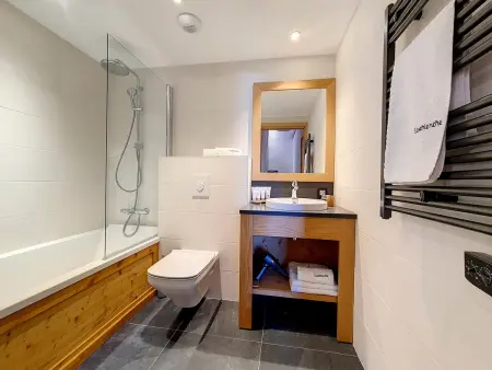 Chalet cosy accès pistes, wifi et parking, Chalet 8 personnes à Saint Martin de Belleville - Photo 11