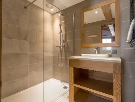 Chalet Chantarella, ski-in ski-out avec sauna et jacuzzi : photo 9