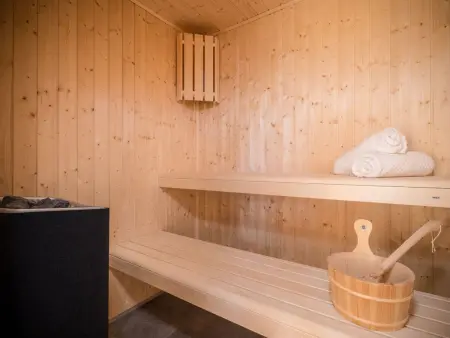 Chalet Chantarella, ski-in ski-out avec sauna et jacuzzi : photo 12