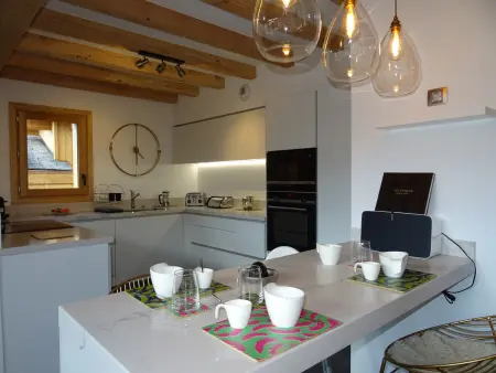 Chalet de luxe avec accès pistes, sauna et jacuzzi - Photo 14