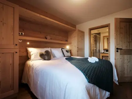 Chalet montagnard avec sauna et Wifi - Accès direct aux pistes - Photo 8