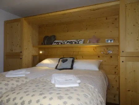 Chalet montagnard avec sauna et Wifi - Accès direct aux pistes - Photo 12