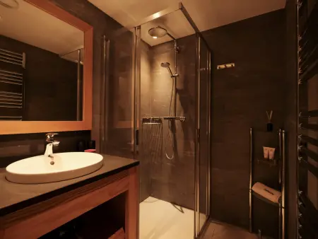 Chalet spacieux 10 personnes avec sauna et jacuzzi - Photo 12