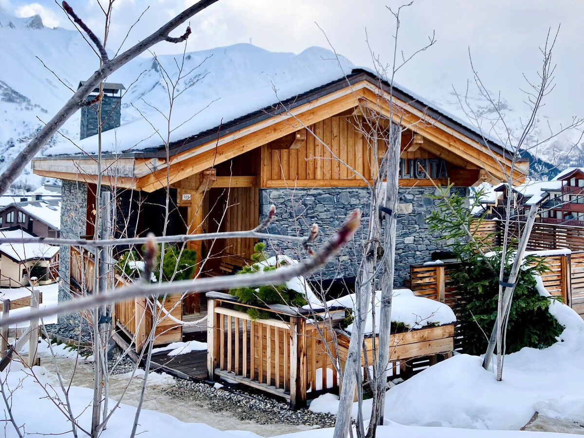 Chalet Felicita : luxe au pied des pistes avec jacuzzi - Photo 2