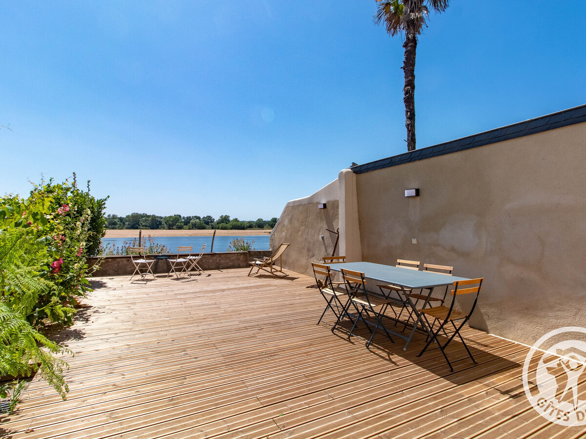 Gîte 3 niveaux avec terrasse 60m² vue Loire - Photo 2