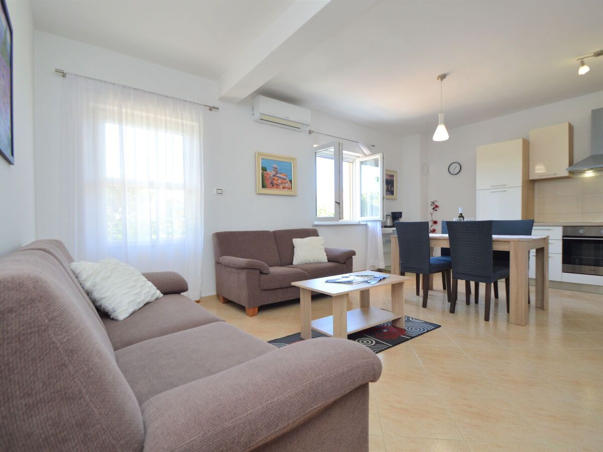 Maison Katenas avec piscine privée à Bilice - Photo 4