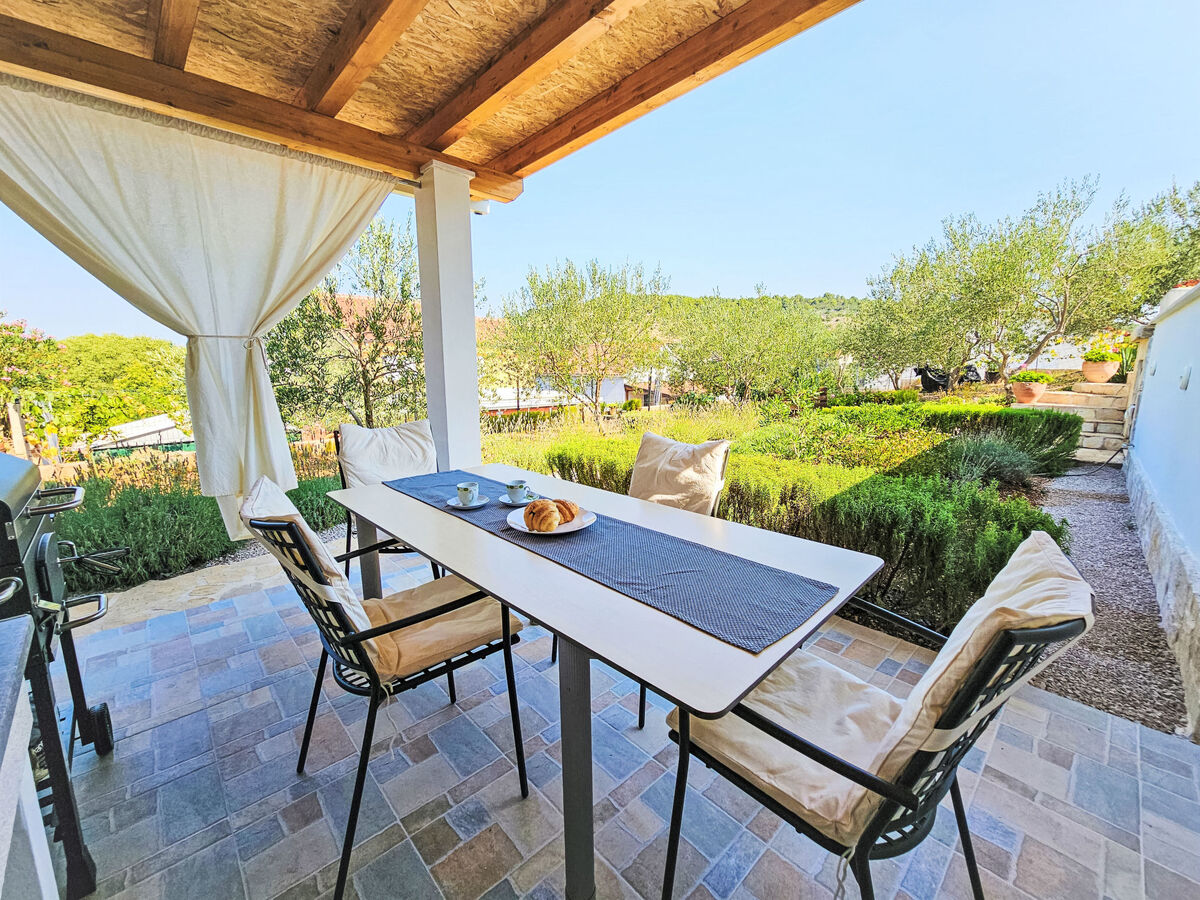 Maison Katenas avec piscine privée à Bilice - Photo 11